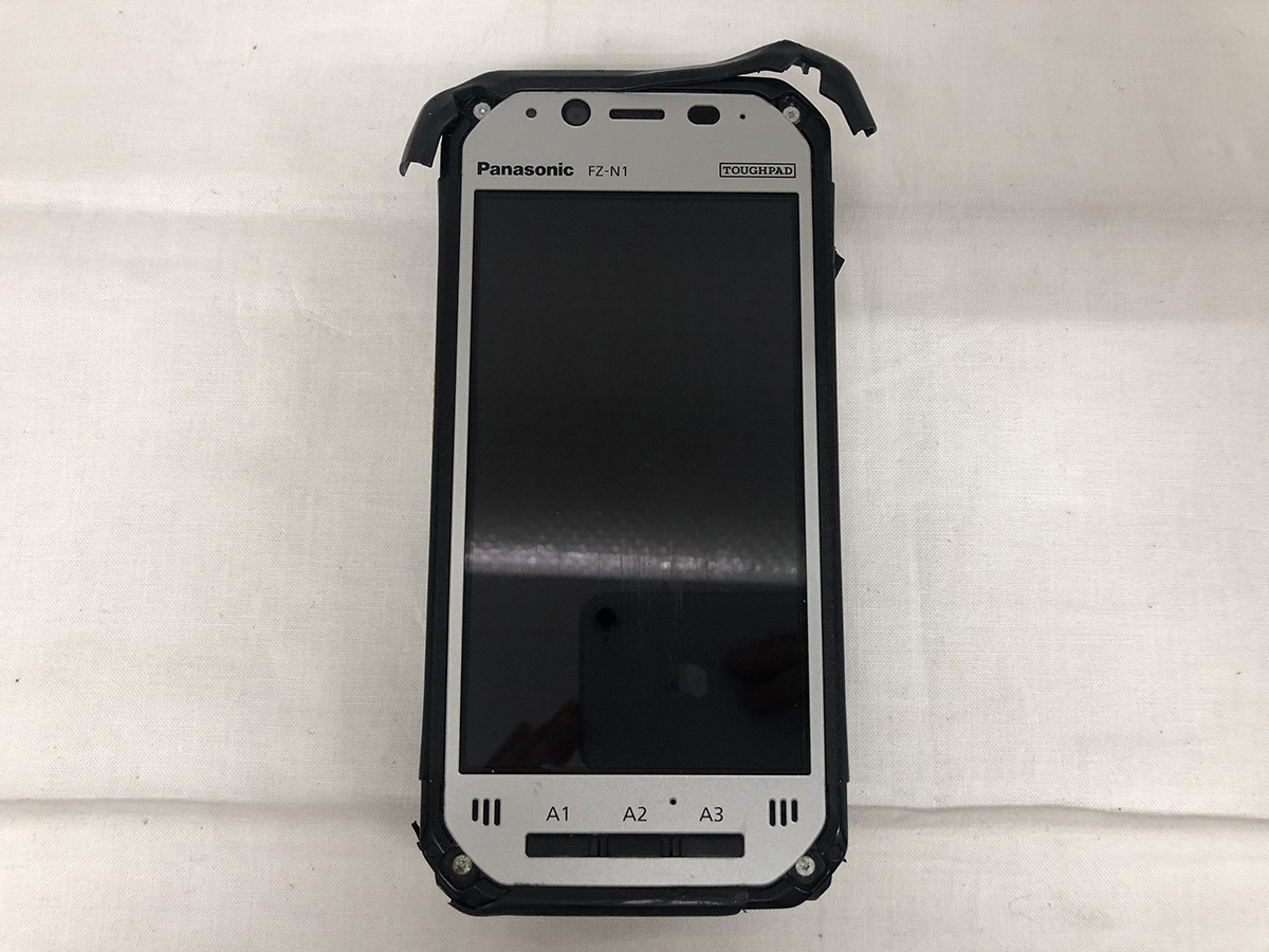 中古■Panasonic TOUGHPAD FZ-N1 au版★FZ-N1CKLAAZJ★本体のみ★外装痛み有★送料無料拍卖