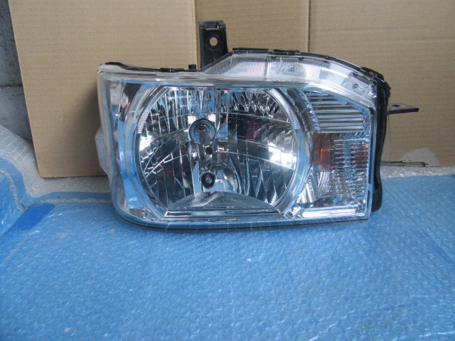 HA8 HA9 アクティトラック アクティ― 右ヘッドライト ヘッド右レンズ 右ヘッドランプ 純正 KOITO 100-62217 HONDA ACTY拍卖