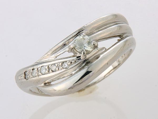 ★☆見て!Pt900プラチナダイヤ0.03CtとCZリング12号!MJ-1275拍卖