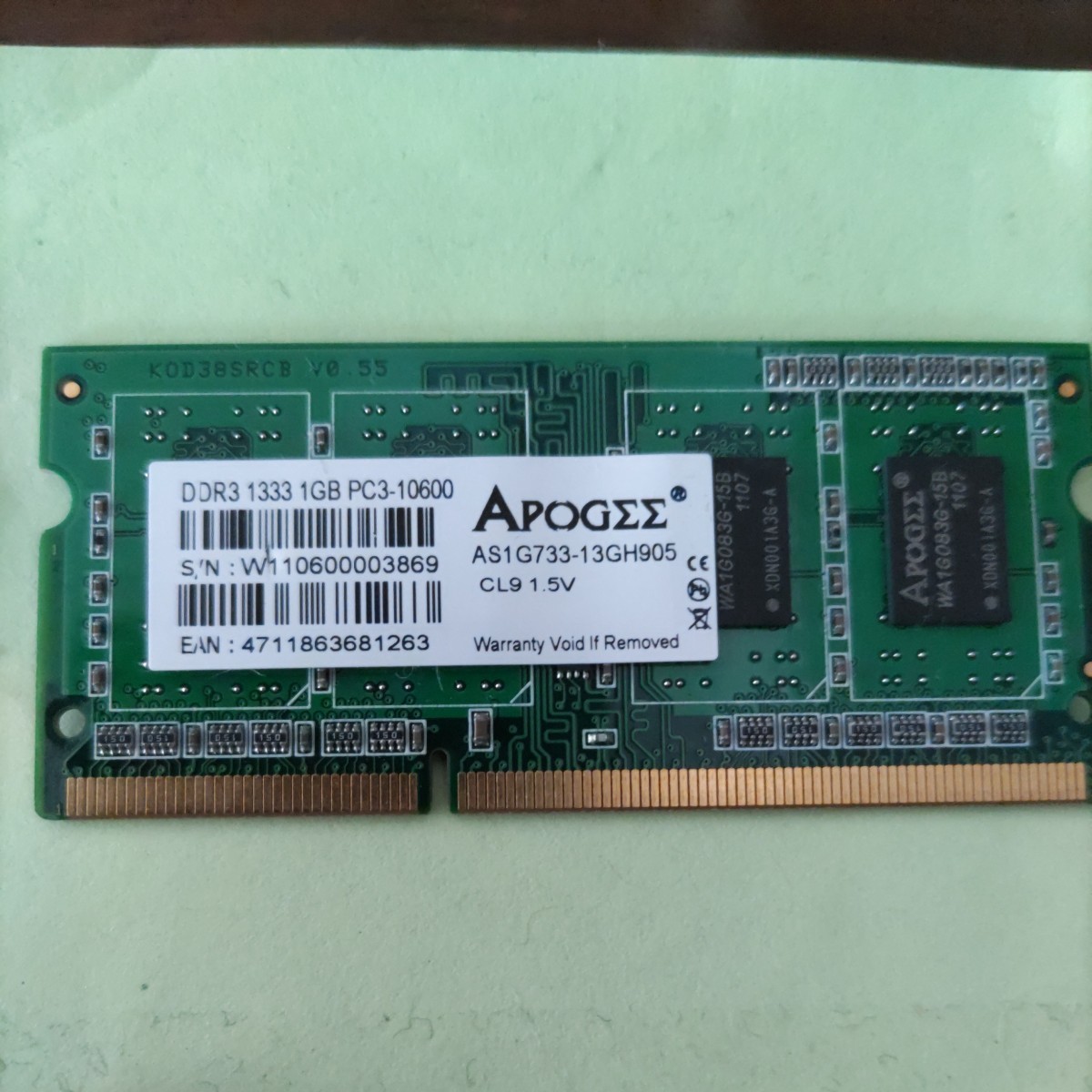 送料込 APOGEE PC3 ノートパソコン用 DDR3 1333 メモリ 1GB PC3-10600拍卖