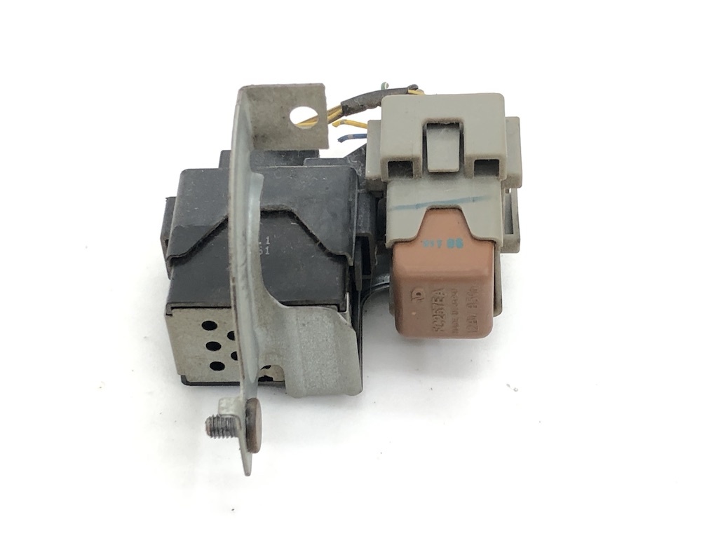 _b161091 ホンダ アクティトラック SDX HA4 ウインカー リレー FC257EA HA3 バン HH3 HH4 ストリート トゥデイ JA4 JA5 ビート PP1拍卖