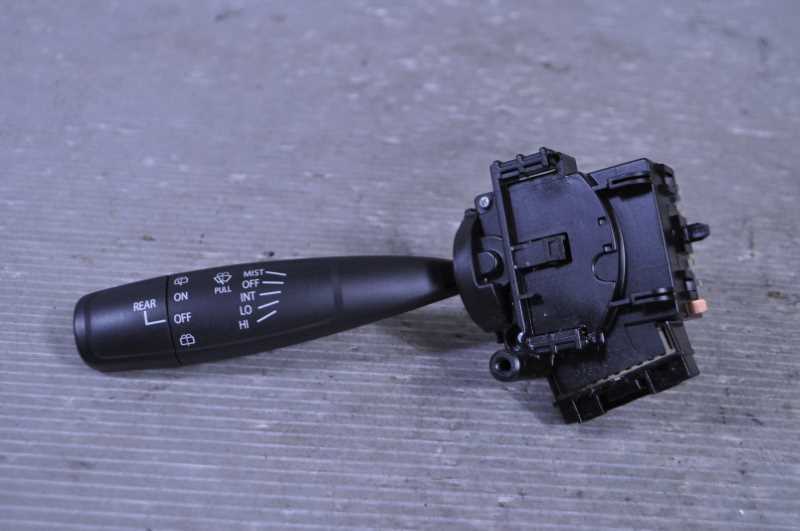 ハスラー 後期(MR41S MR31S) 純正 破損無 取付OK 動作保証 間欠ワイパースイッチ k078717拍卖