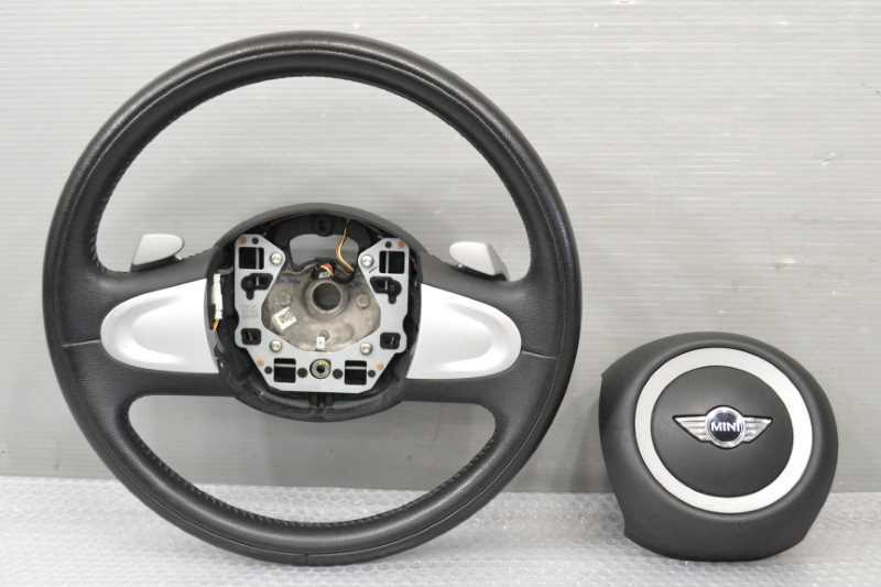 ミニクーパ S クラブマン R55 右ハンドル 前期(MM16) 純正 破損無 取付OK ハンドル ステアリング ホイール レザー パドルシフト付 k078506拍卖