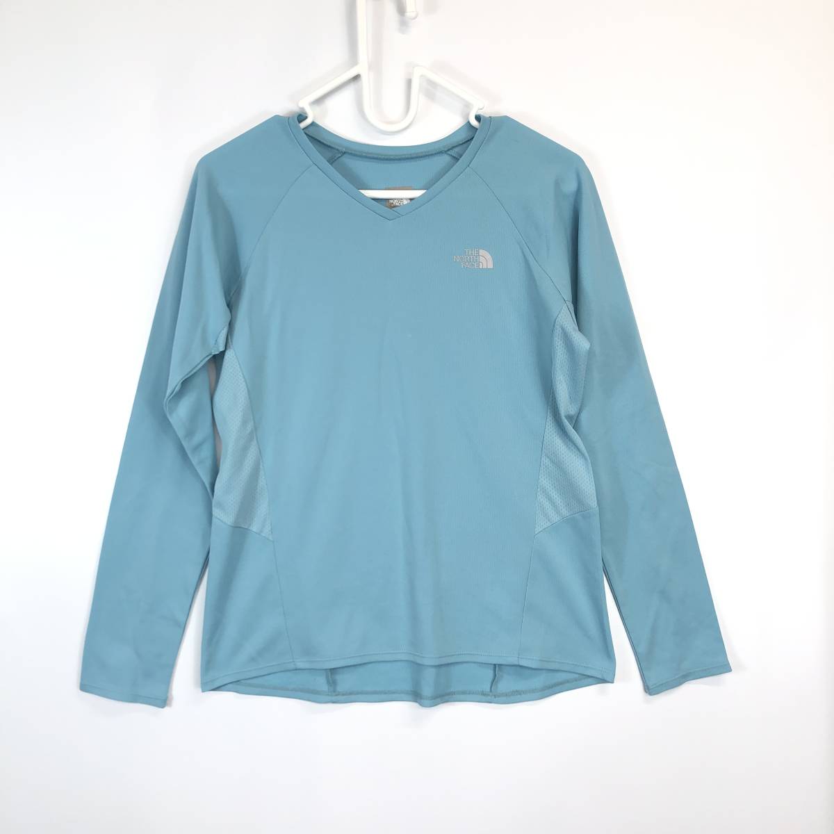 THE NORTH FACE(ノースフェイス) 長袖速乾Tシャツ 水色 Mサイズ L/S ULTRAWICK CREW Women's NTW11205拍卖