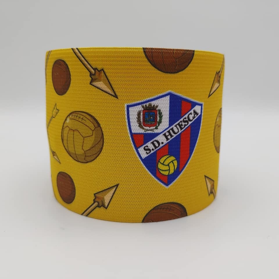 【意大利屋】SDウエスカ 20/21 公式キャプテンマーク レアル・マドリード スペイン ラ・リーガ第8節 サッカー アクセサリー 岡崎慎司拍卖