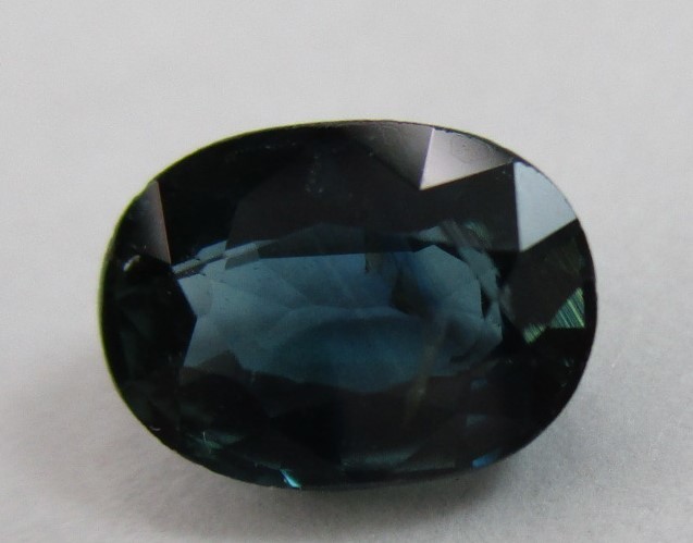 J-219 サファイア ルース 宝石 ジュエリー 0.7ct 拍卖