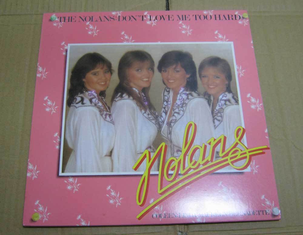 高音質 MASTER SOUND 中古LPレコード ■ THE NOLANS ノーランズ ■ DON'T LOVE ME TOO HARD やさしくラブ・ミー ■ 30-3P-339拍卖