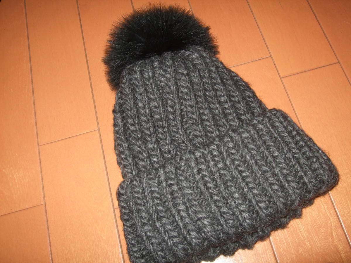 未使用即決☆フェイクファー付ザックリニットキャップ拍卖