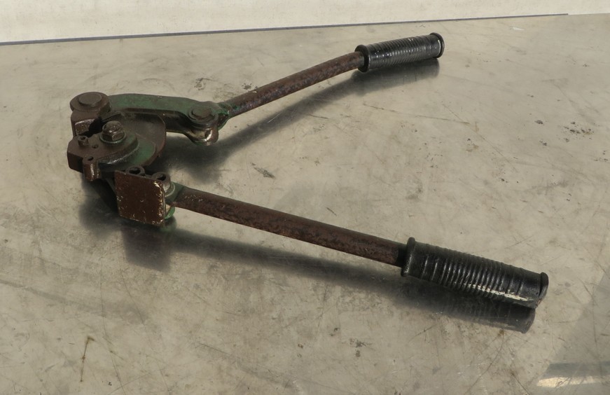 Z-2801■奈良発!★SATTO サット★手動全ネジカッター★P203★倍力★寸切りカッター★ 現状渡し拍卖