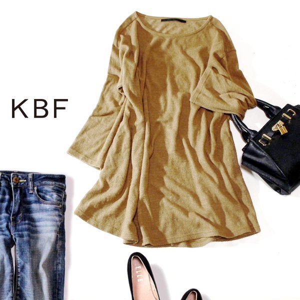 ☆☆ 美品 アーバンリサーチ KBF ケービーエフ ☆☆ ゆったり可愛い ストレッチ ニット チュニック F 秋 冬 23C12拍卖