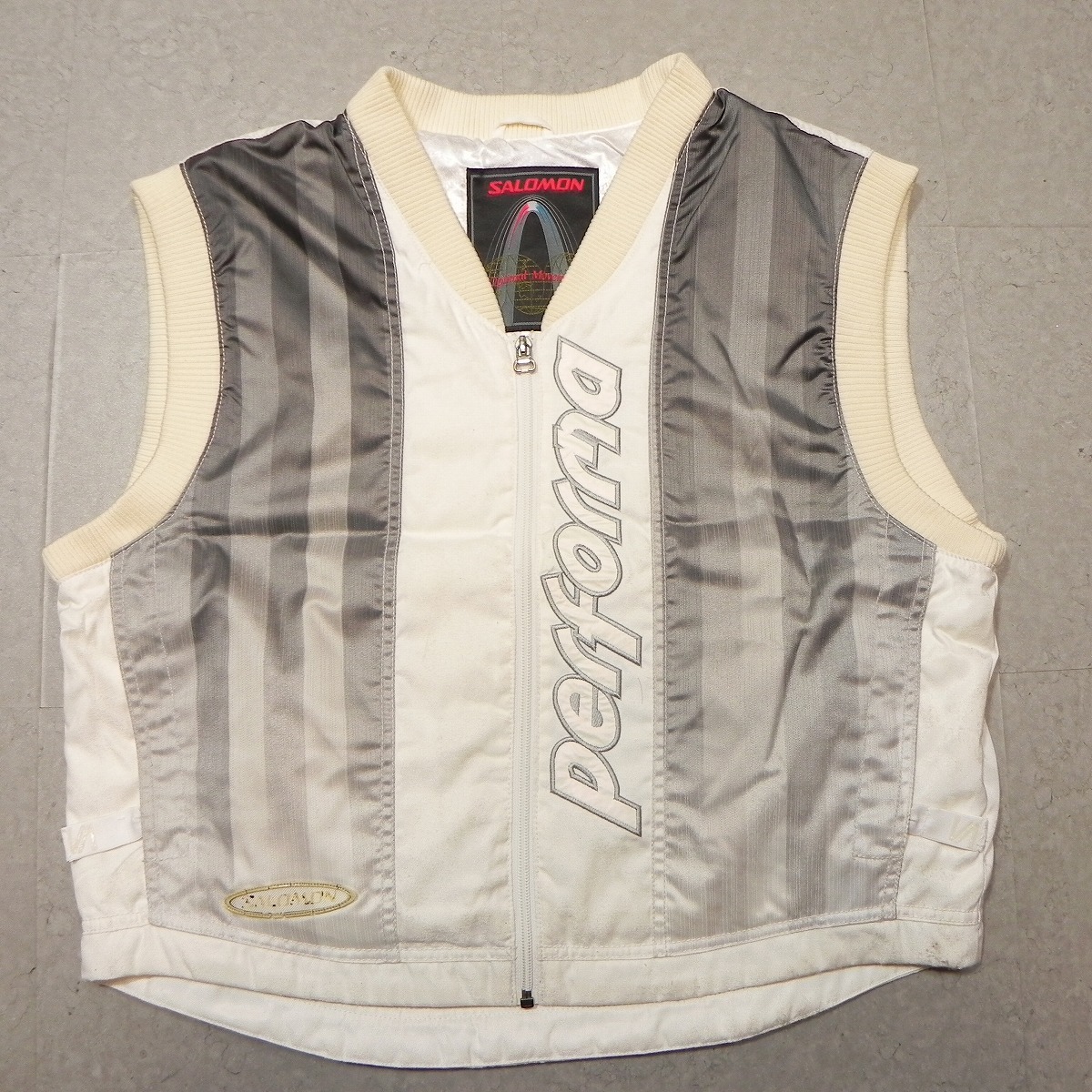 Salomon サロモン 中綿 スキーベスト ユニセックス SS 古着 中古 ★ スキーウエア 男女兼用 ★e拍卖