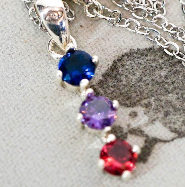 呪術廻戦 ネックレス 五条悟 ペンダント コスプレ アクセサリー 3㎝拍卖