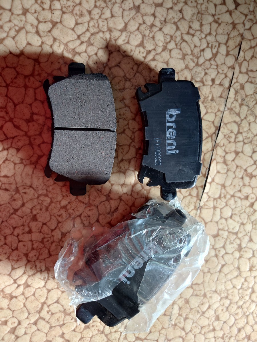 VWゴルフ5.6パサート用リヤブレーキパッド拍卖
