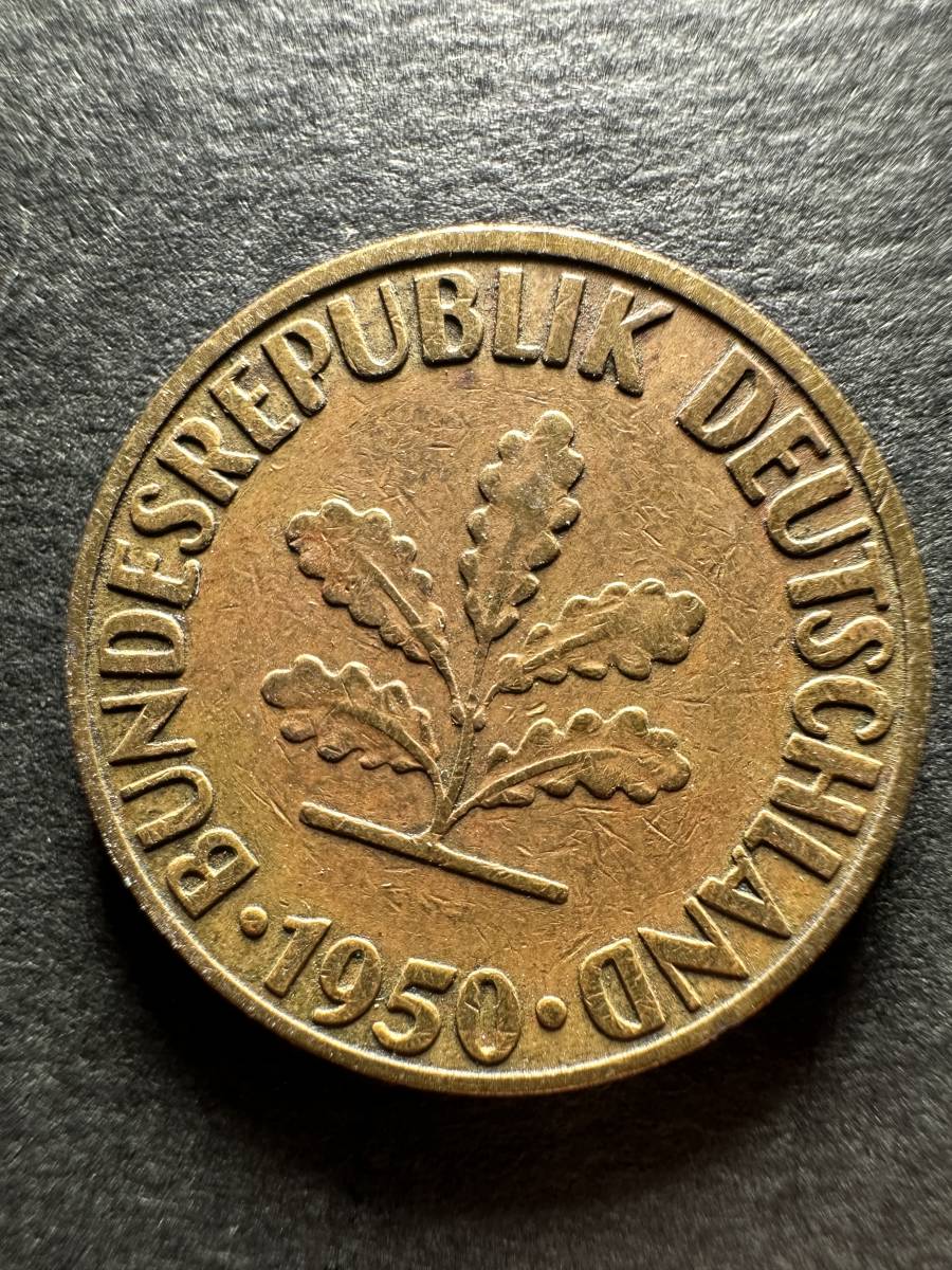 ★コレクター必見!! ドイツ 10ペニヒ 硬貨 1950年 アンティークコイン ヨーロッパ コレクション ゴールド色 ビンテージ 未洗浄 W122705拍卖