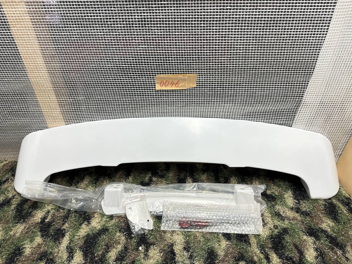 『未使用品』値引き交渉OK  トヨタランドクルーザ−100 下地のみ リアゲートスポイラーバックバイザーリアウィング ランクル HDJ101K拍卖