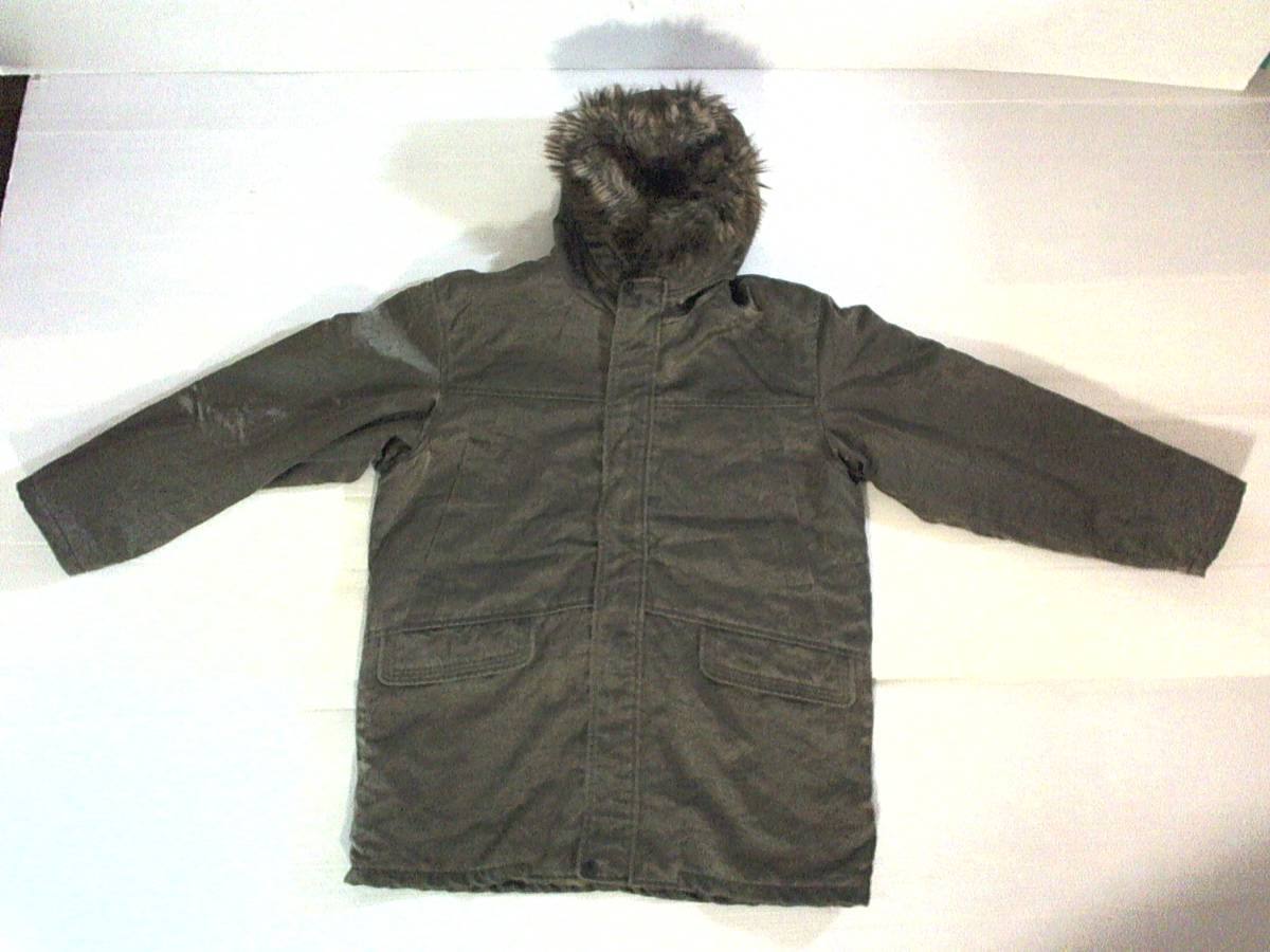 ☆国産☆ベルバーブルーム【BELLEVUE BLUME】ジップアップ 裏地キルト地 パーカジャケット ファーフード 48 カーキ拍卖