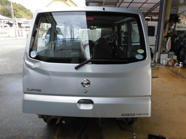 H20 クリッパー U71V リア ゲート バック ドア A31 シルバー ジャンク品拍卖