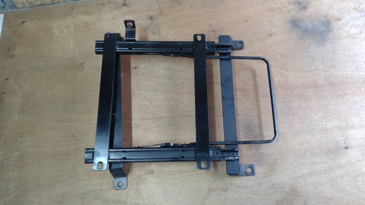 ☆DY5W デミオ シートレール 札幌☆拍卖