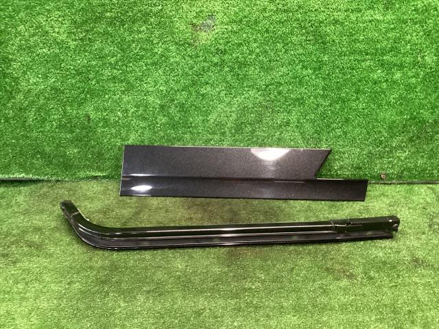 タント 5BA-LA650S その他 外装部品 X X07 68346-B2090 スライドレールカバー左拍卖