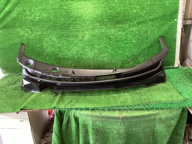 フリードスパイク DAA-GP3 カウルトップパネル ハイブリッド ジャストセレクション 5人 NH624P 74218-SYY-000拍卖