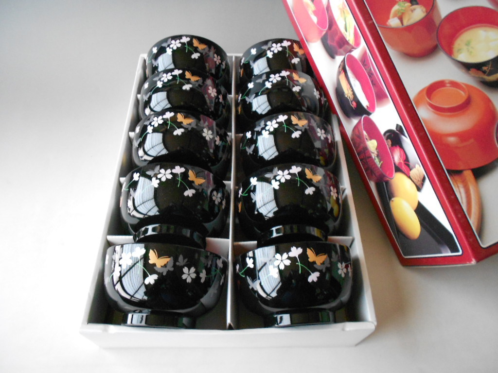 会津塗! ☆黒塗花の舞汁椀10客セット☆ 未使用 お椀 味噌汁 お吸い物 おぼん トレイ 重箱 ぬりもの おもてなし拍卖