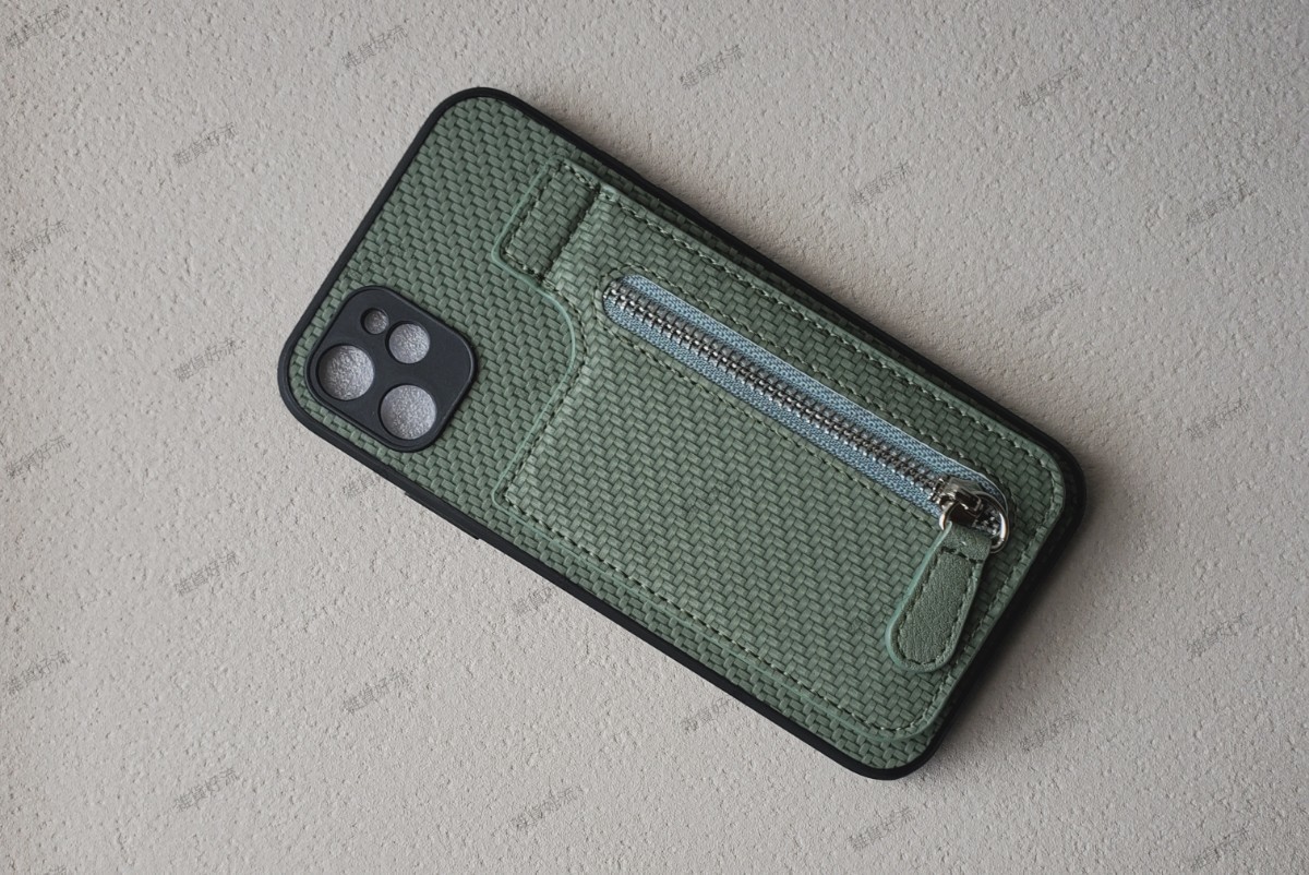 iPhone 11用 ケース カードケース付き グリーン系拍卖