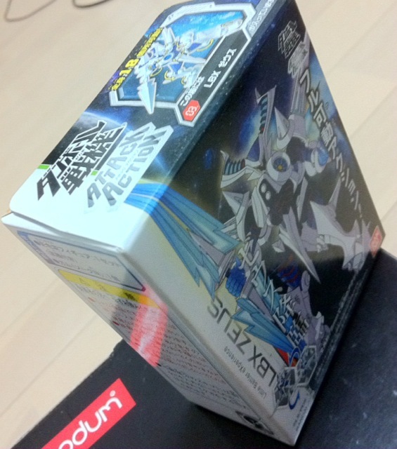 ダンボール戦機LBX フル可動ミニプラ ゼウス 未開封拍卖