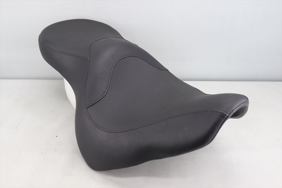 322569 ハーレー ソフテイル 00~17年 純正オプション リーチシート ダブルシート FLSTC FLSTF拍卖