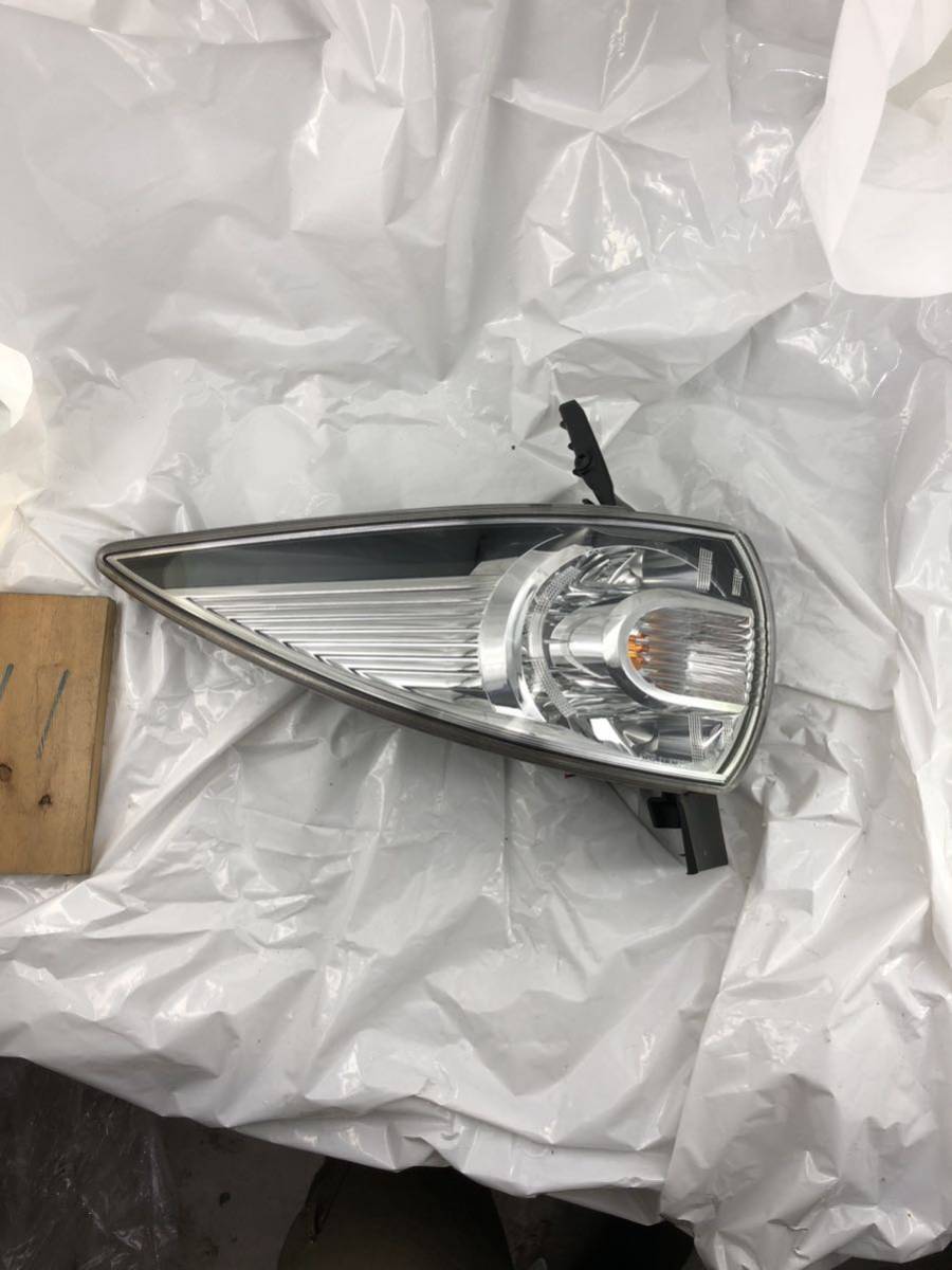 g12.18 CCFFW CCEAW ビアンテ 左テールランプ左テールライト 左側 STANLEY P7621 助手席側拍卖