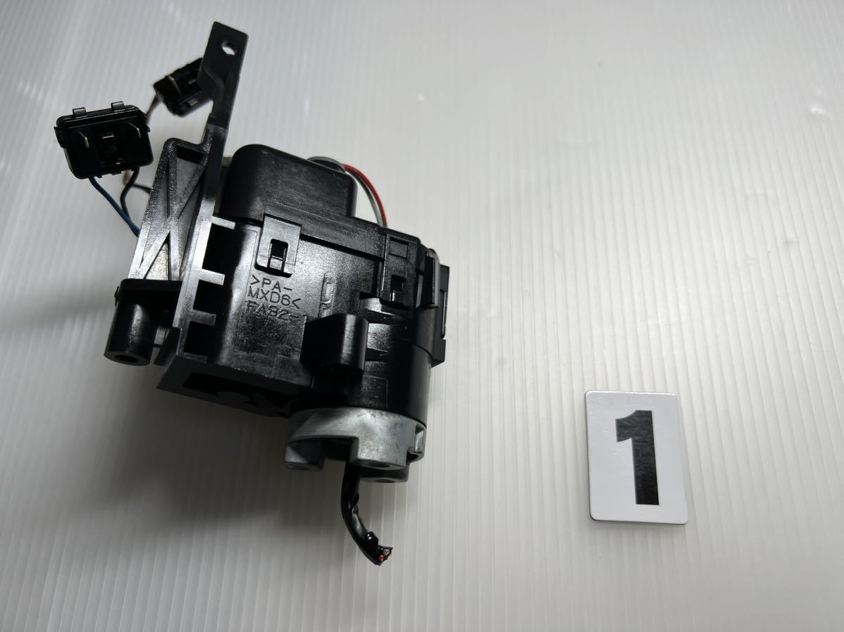 スズキ 純正 ( 左 右 左右共通) ドアミラー用 電動格納モーター 1個 MK21S パレット ML21S ルークス MH23S ワゴンR MJ23S AZワゴン 等 ①拍卖