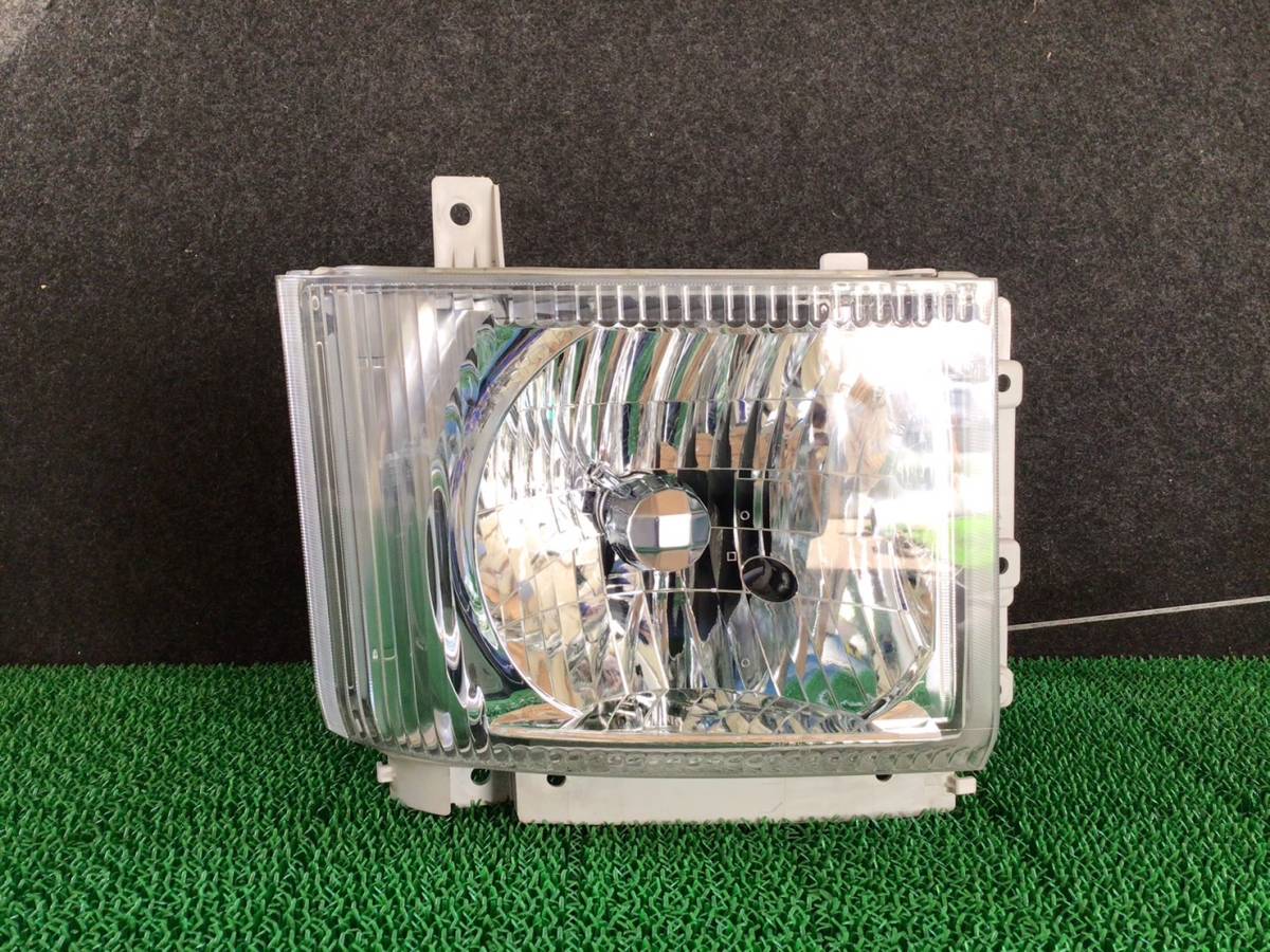 0'7 エルフ ハイルーフ ワイド用 ヘッドライト ランプ (R) 擦りキズあり X2 231202 ④ 即日発送可 ヤフオク イスズ 100s拍卖