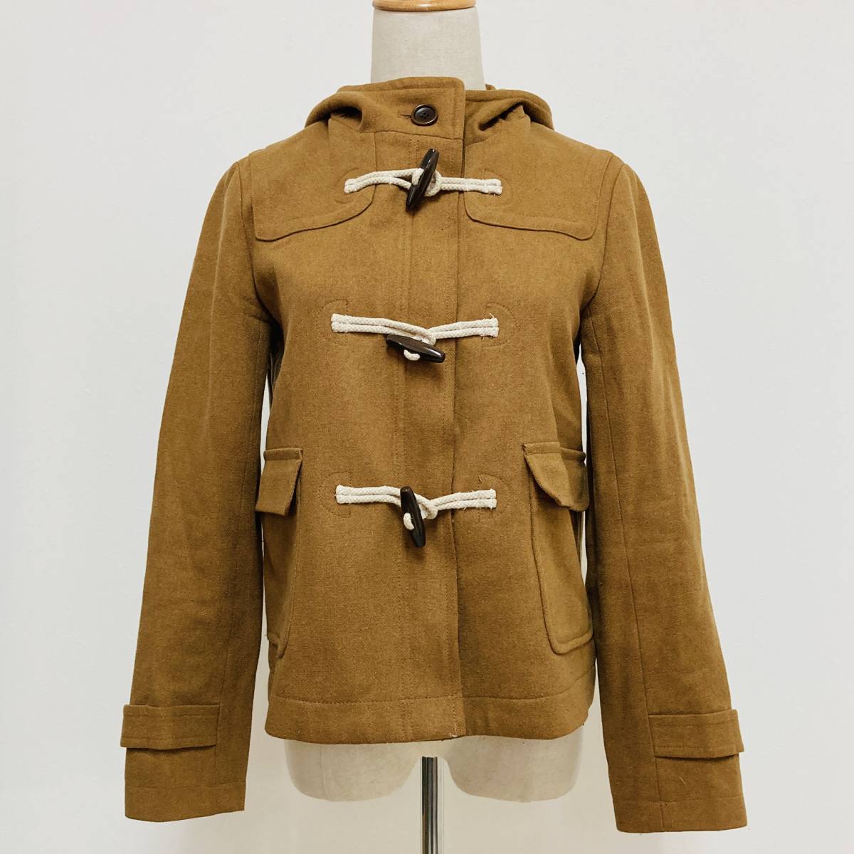 a03525 無印良品 良品計画 ダッフルコート ショート フード 裏地 アウター S ブラウン ウール混 万能 上品 ロマンティックウィンターコーデ拍卖