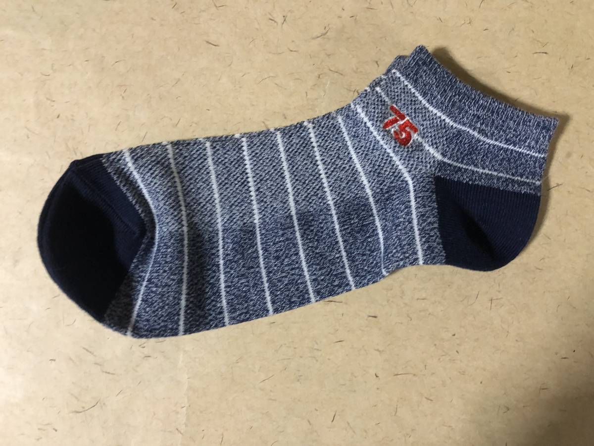【同梱不可!】メンズ 靴下 ワンポイント刺繍 75 ネイビー 25~27㎝拍卖