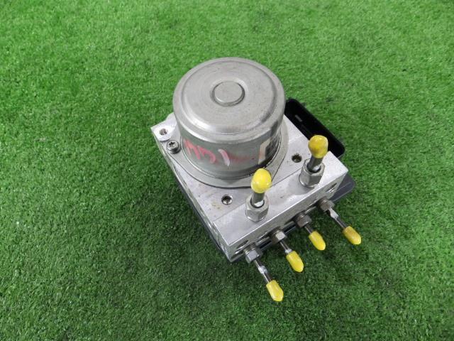 セレナ DAA-HC26 ABSアクチュエーター MR20DD QM1 TD8405 47660-1VA7D 231771拍卖