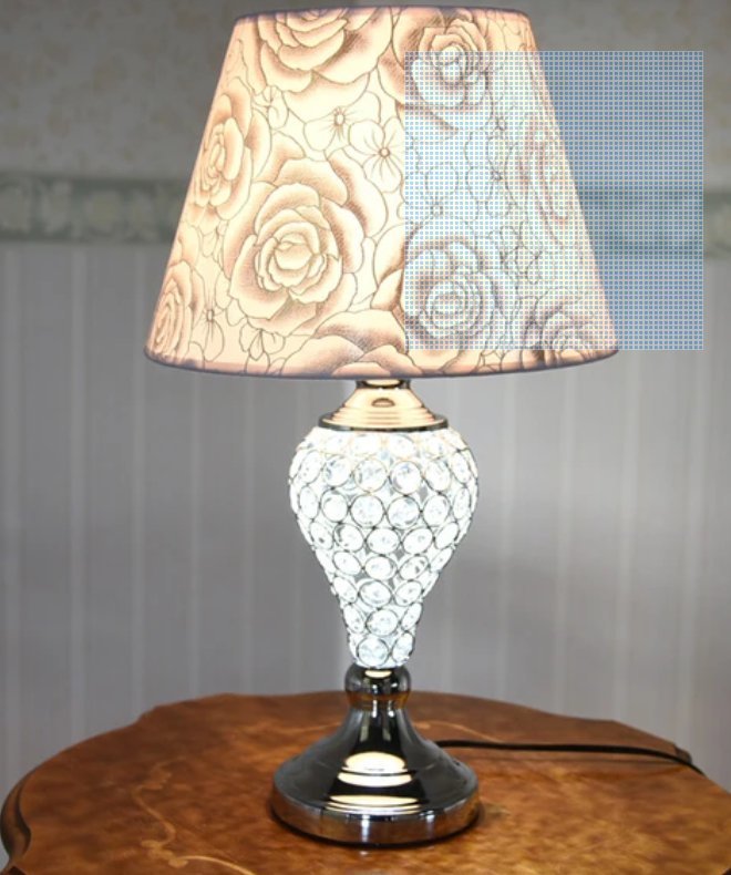 アンティーク調 薔薇 ローズのシェードランプ ローズのナイトランプ テーブルランプ 消灯時シルバー 点灯時ライトブラウン拍卖