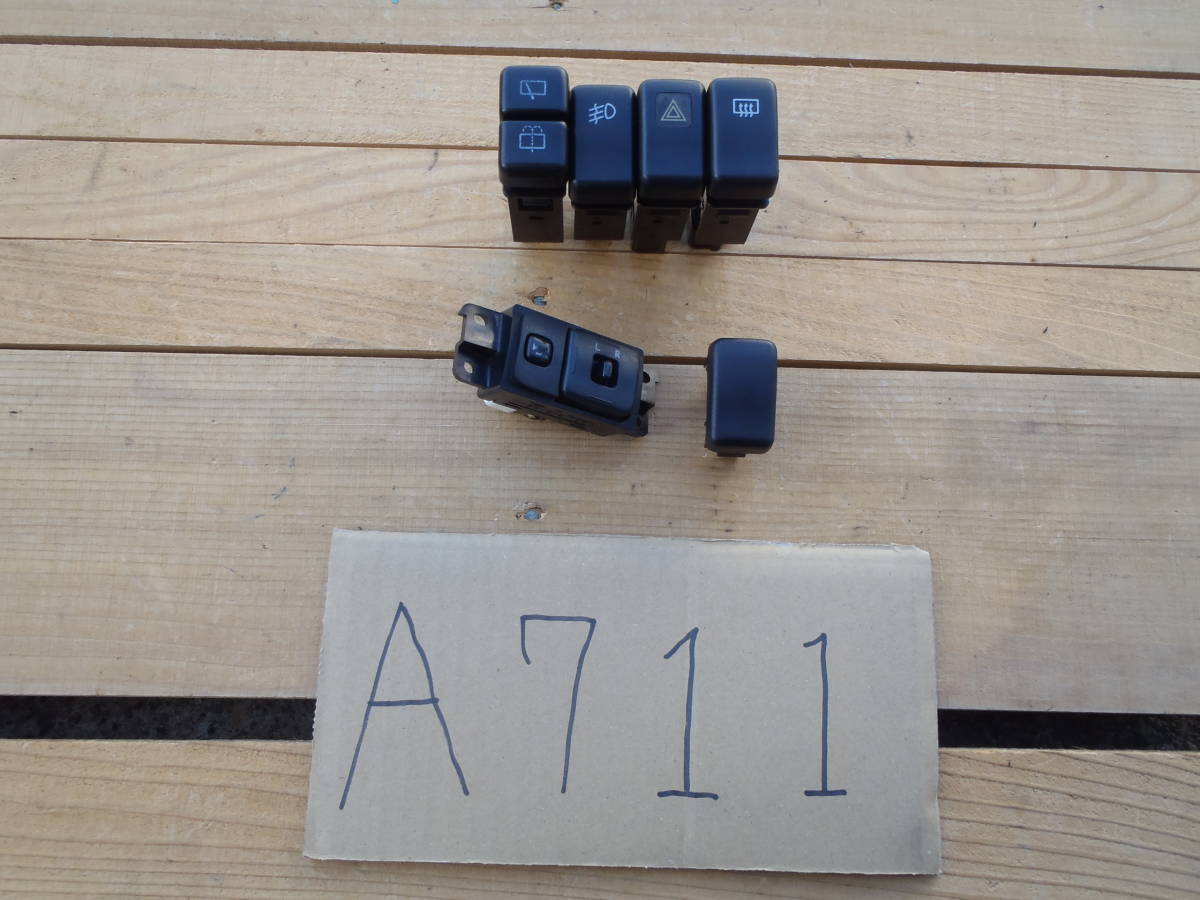 G201S シャレ-ド デトマソ 純正 ダッシュ スイッチ類セット A711拍卖