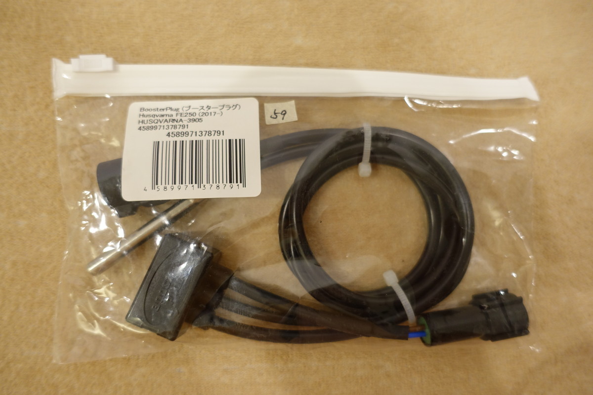 BoosterPlug Husqvarna FE250 (17-20) エンジン燃調コントローラー HUSQVARNA-3905 定価25,245円 ブースタープラグ サブコン59拍卖