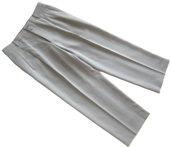 美品2.6万!!グリーンクラブ GREENCLUBS*ロゴ刺繍 2プリーツ ポリアセテートスラックス・パンツ W82 実寸M グレー RAIKA ライカ拍卖