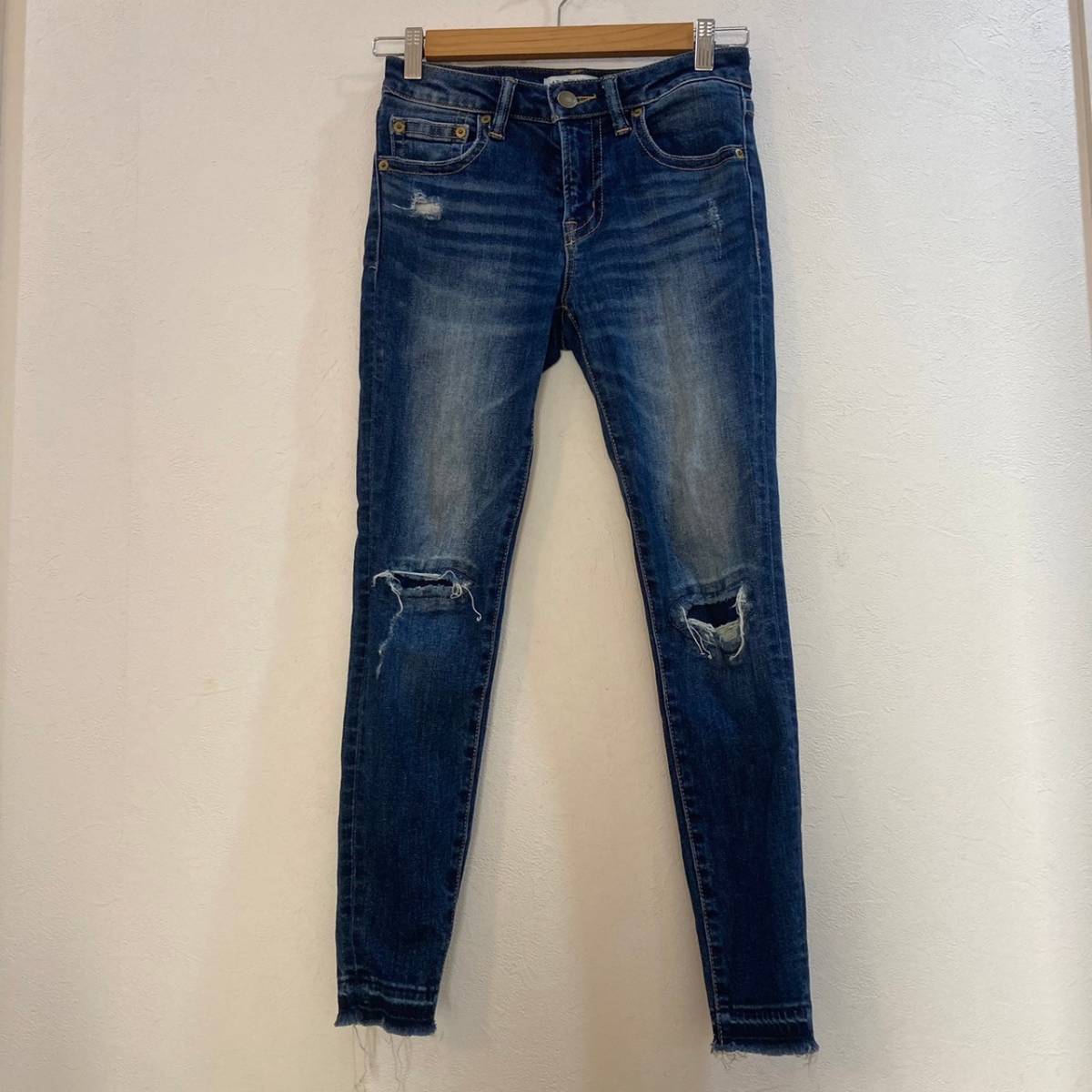 AZUL BY MOUSSY/アズール バイ マウジー ダメージ スキニーデニム ジーンズ ブルー レディース S拍卖