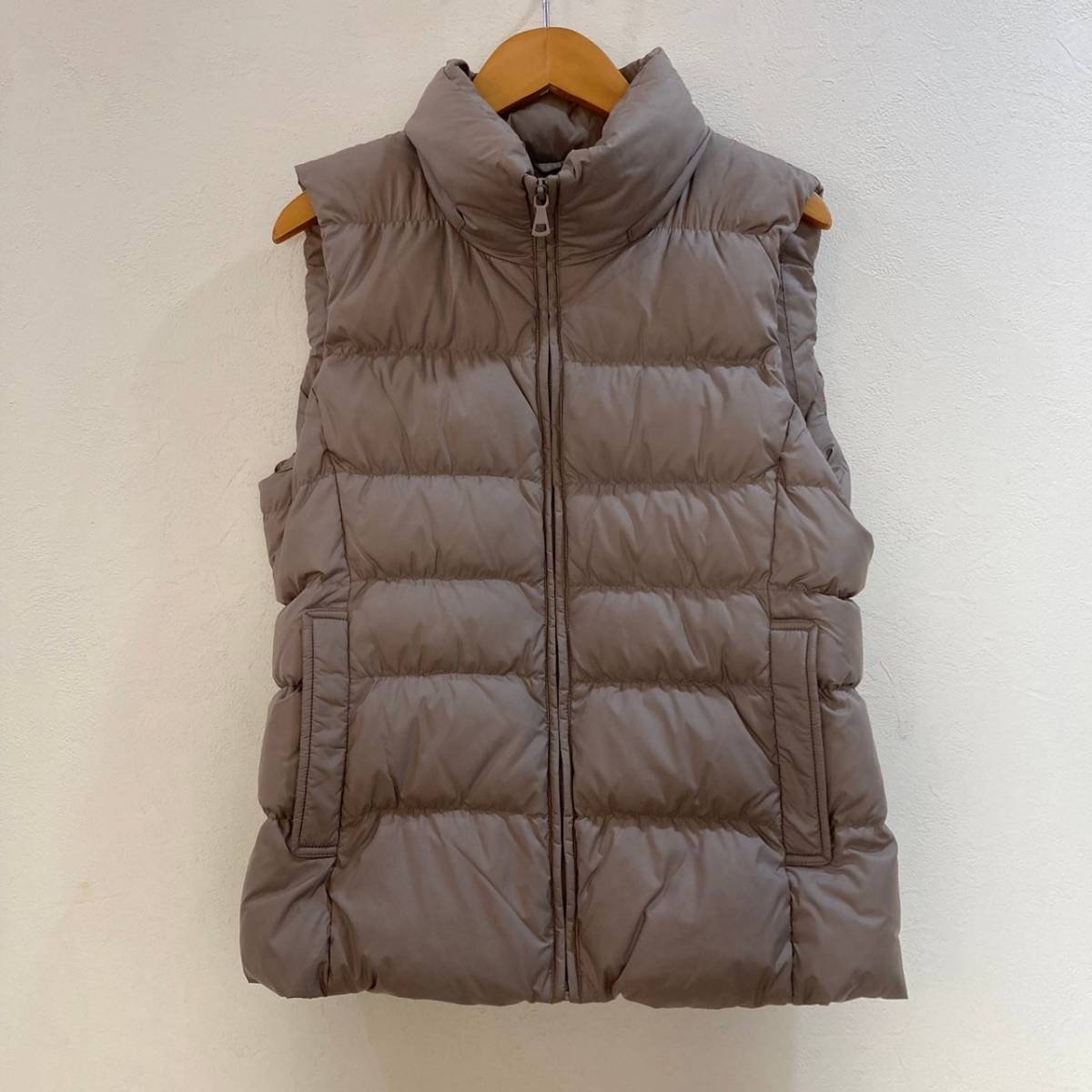 UNIQLO/ユニクロ ウルトラライトダウンベスト コンパクト チャコールグレー レディース M拍卖