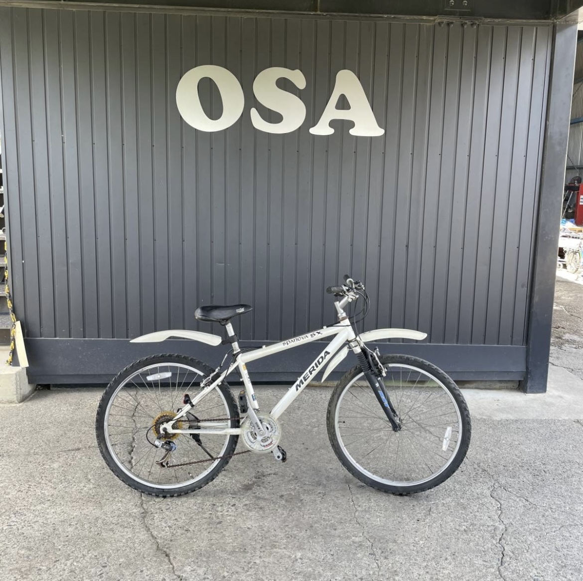 ○25★岐阜発 △MERIDA/Spanova SX/マウンテンバイク/自転車/3×7段変速/走行確認/チェーンサビ有り/ジャンク扱い/現状品 R4.7/30★拍卖