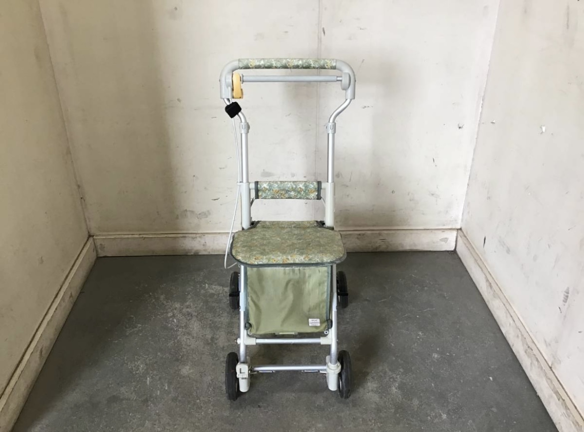 *□岐阜発 △シルバーカー/SINCE 1930 Lightmini/ZOJIRUSHI-BABY LTD/走行確認/折りたたみ式/手押し車/歩行器/補助車/中古品 R5.5/22□拍卖