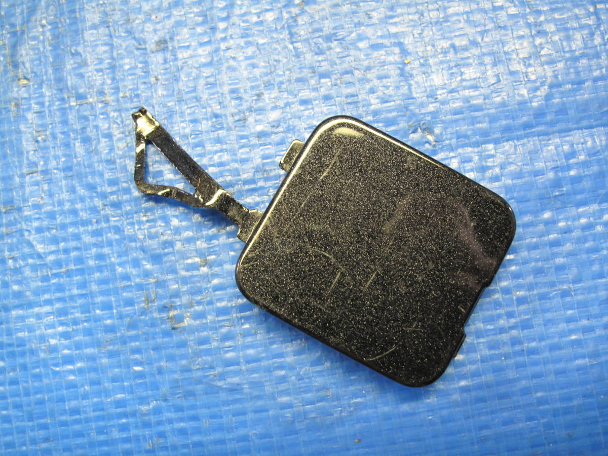 G LA250S LA260S キャスト アクティバ 純正 フロントバンパー ホールカバー 牽引フックカバー 52128-B2260拍卖