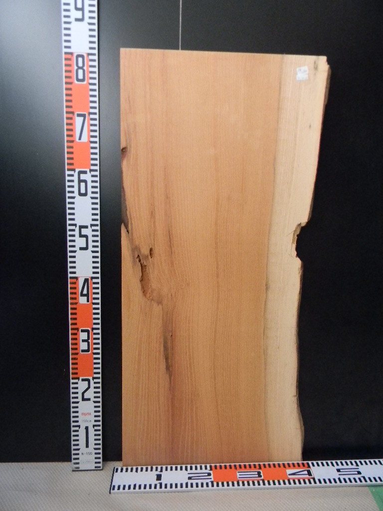 e3111418●80cm×33cm~37.5cm×1.2cm 欅☆無垢板1枚板 木材 板 DIY 板材 天板 棚板 テーブル 看板 花台など種類豊富!拍卖