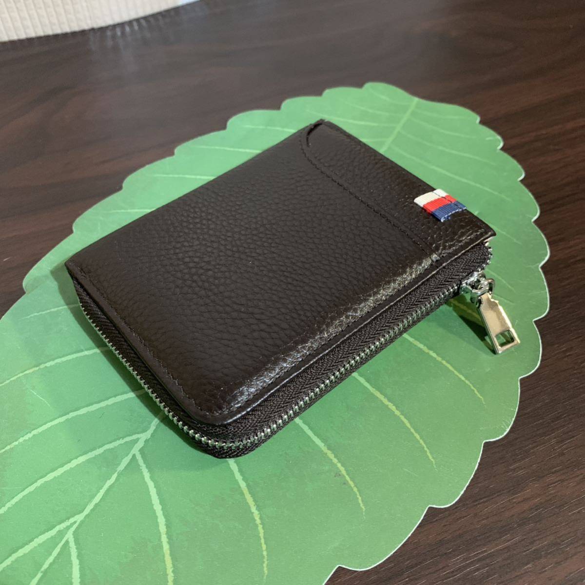 新品未使用 / RFID スキミング防止機能付き 折り財布 コンパクト財布 ミニウォレット ラウンドファスナー / 色:ダークブラウン拍卖