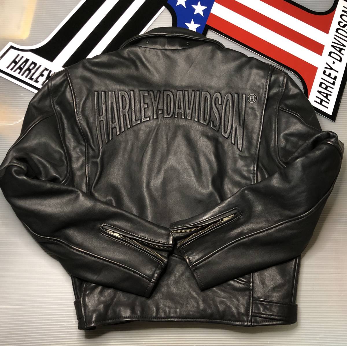 【稀少ゴート・スキン・モデル!立体型押エンブレム!入手困難モデル!】3Dエンボス!ハーレーダビッドソン ライダースジャケット 極厚拍卖