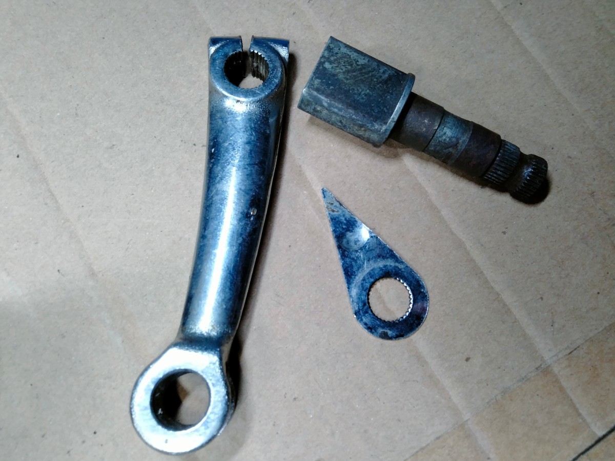 中古KH250から取り外したブレーキアーム部品拍卖