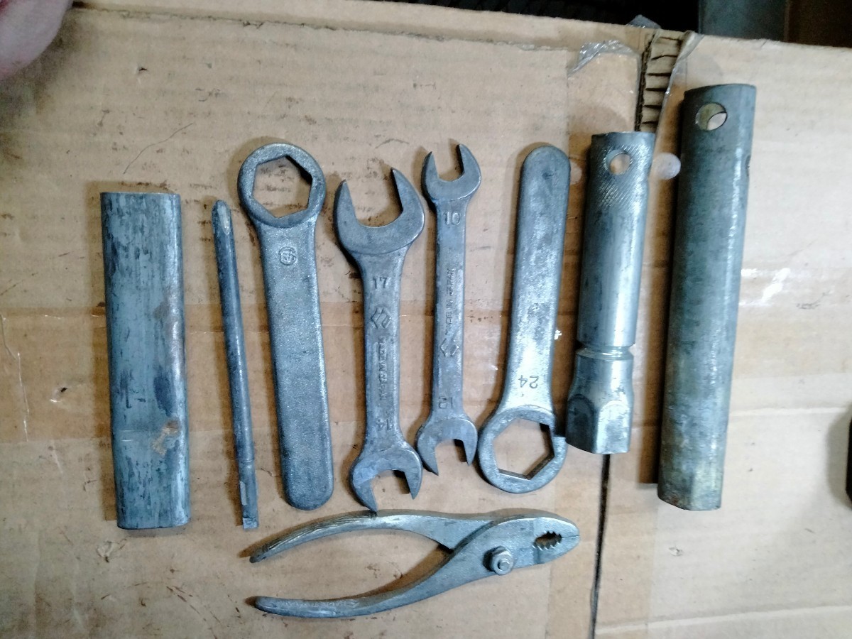 GS400 実働車両 から取り外した 純正工具拍卖