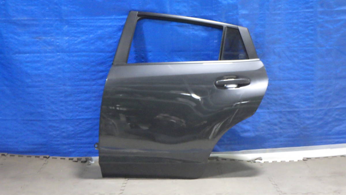 60123-4 インプレッサスポーツ GUE e-BOXER リア 左 ドア グレー P8Y 純正 中古 棚5拍卖