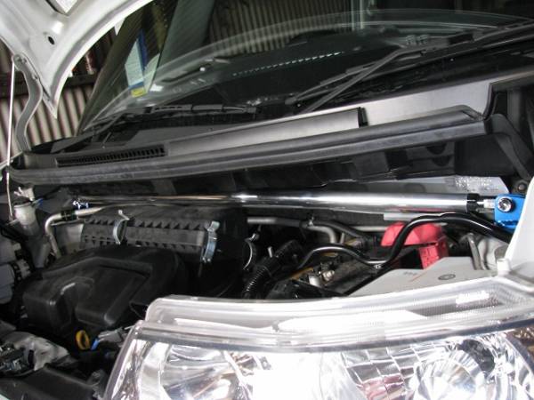 タント(L375系全車対応)フロントタワーバー DA0230-FTS-00(新品箱入り、税込み)拍卖